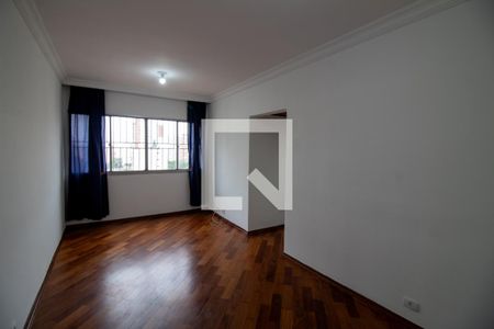 Sala de apartamento para alugar com 2 quartos, 75m² em Parque Colonial, São Paulo