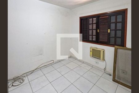 Quarto 2 de casa à venda com 3 quartos, 155m² em Vila Fiat Lux, São Paulo