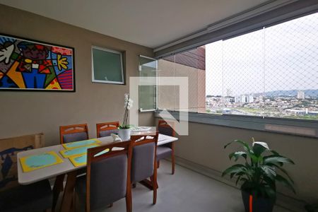 Apartamento à venda com 101m², 3 quartos e 2 vagas Apartamento à venda com 101m², 3 quartos e 2 vagasÁrea Gourmet