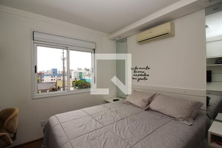 Quarto Suíte de apartamento à venda com 2 quartos, 69m² em Santana, Porto Alegre