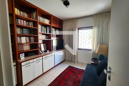 Casa à venda com 180m², 3 quartos e 2 vagas Casa à venda com 180m², 3 quartos e 2 vagasQuarto 2