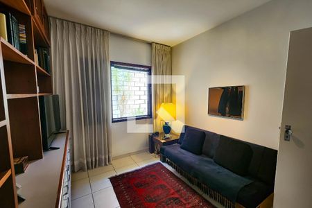 Casa à venda com 180m², 3 quartos e 2 vagas Casa à venda com 180m², 3 quartos e 2 vagasQuarto 2