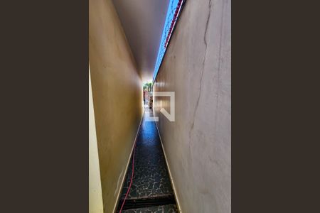 Casa à venda com 180m², 3 quartos e 2 vagas Casa à venda com 180m², 3 quartos e 2 vagasÁrea externa