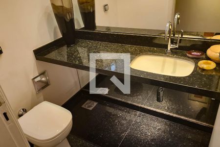 Casa à venda com 180m², 3 quartos e 2 vagas Casa à venda com 180m², 3 quartos e 2 vagasLavabo