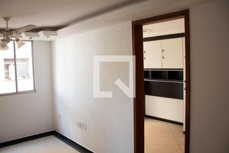Sala  de apartamento para alugar com 3 quartos, 53m² em Itaquera, São Paulo