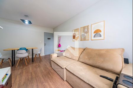 Sala de apartamento para alugar com 2 quartos, 54m² em Jardim Santo André, Santo André