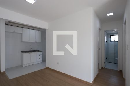 Sala de apartamento para alugar com 2 quartos, 51m² em Vila Galvão, Guarulhos