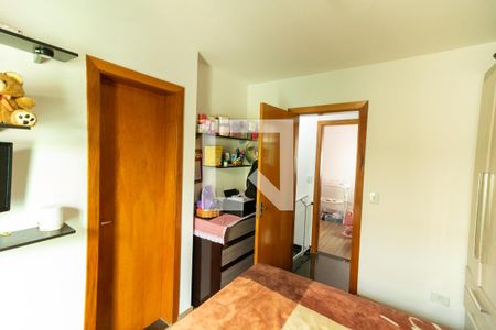 Suite de casa de condomínio à venda com 2 quartos, 90m² em Vila Paranaguá, São Paulo
