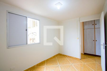 Quarto 2 de apartamento para alugar com 2 quartos, 54m² em Vila Alzira, Santo André