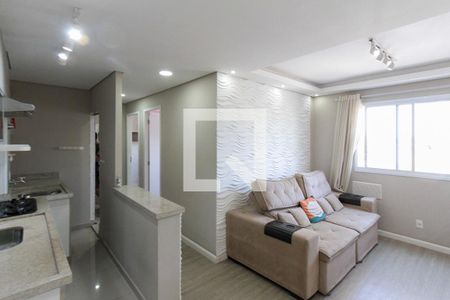 Sala de apartamento para alugar com 2 quartos, 40m² em Sítio da Figueira, São Paulo