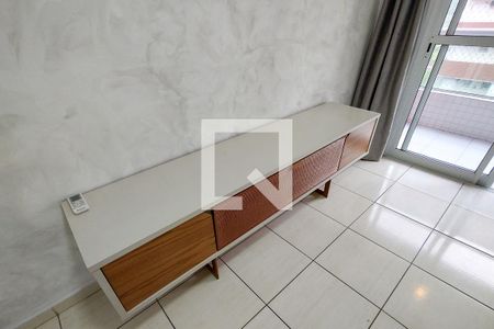 Sala de apartamento para alugar com 2 quartos, 60m² em Canto do Forte, Praia Grande