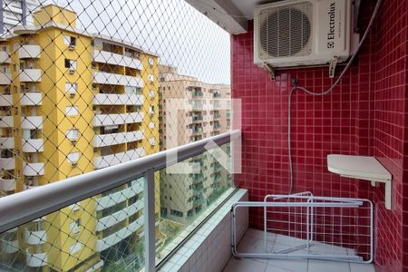 Sacada de apartamento para alugar com 2 quartos, 60m² em Canto do Forte, Praia Grande