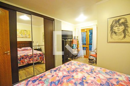 Suite de casa de condomínio à venda com 3 quartos, 189m² em Nonoai, Porto Alegre