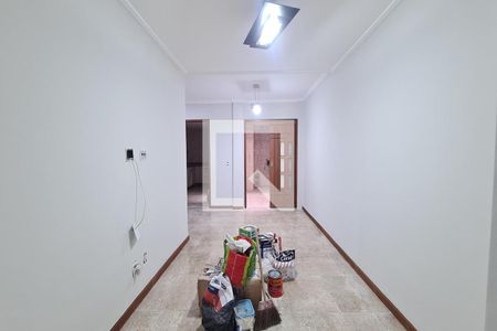 Sala de casa à venda com 4 quartos, 180m² em Lins de Vasconcelos, Rio de Janeiro