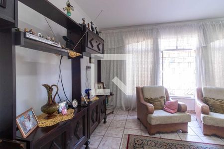 Sala de casa para alugar com 4 quartos, 180m² em Jardim Pinheiros, São Paulo