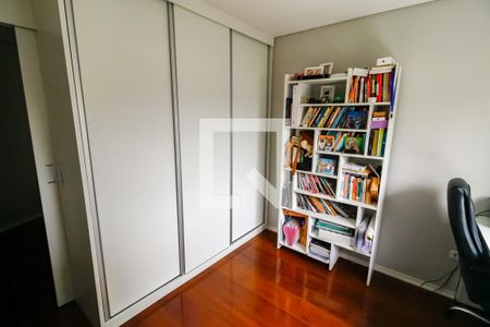 Escritório de casa à venda com 4 quartos, 400m² em Vila Sônia, São Paulo