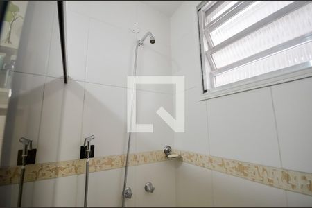 Banheiro de kitnet/studio à venda com 1 quarto, 38m² em Tijuca, Rio de Janeiro