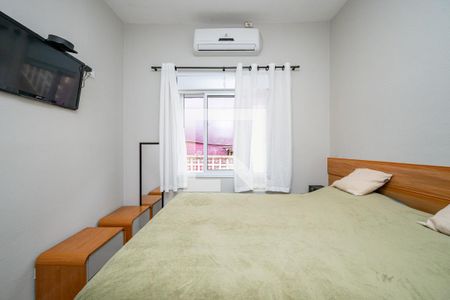 Quarto 1 de casa para alugar com 3 quartos, 303m² em Cidade Vargas, São Paulo