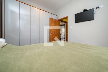 Quarto 1 de casa para alugar com 3 quartos, 303m² em Cidade Vargas, São Paulo