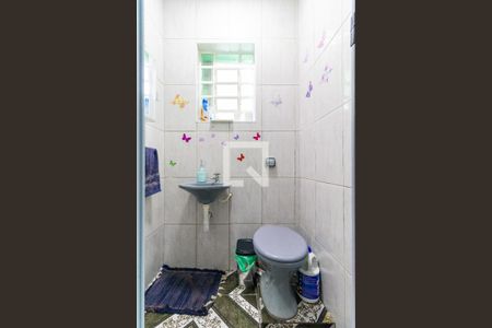 Lavabo de casa à venda com 5 quartos, 250m² em Jardim Sabará, São Paulo