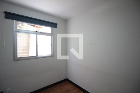 Quarto 1 de apartamento para alugar com 2 quartos, 123m² em Castelo, Belo Horizonte