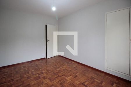 Quarto 1 de casa para alugar com 2 quartos, 100m² em Vila Madalena, São Paulo