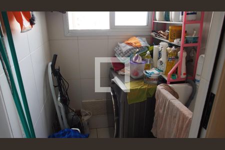 Área de Serviço de apartamento à venda com 3 quartos, 61m² em Parque União, Jundiaí