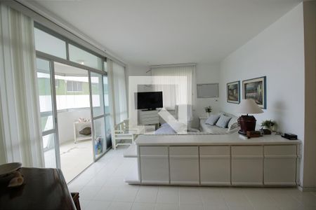 Apartamento para alugar com 140m², 3 quartos e 2 vagasSala