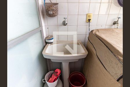 Apartamento à venda com 68m², 2 quartos e 1 vaga Apartamento à venda com 68m², 2 quartos e 1 vagaÁrea de Serviço