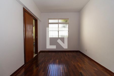 Quarto 2 de apartamento à venda com 3 quartos, 141m² em Santo Antônio, Belo Horizonte