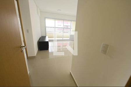 Corredor de apartamento para alugar com 2 quartos, 64m² em Setor Leste Universitário, Goiânia
