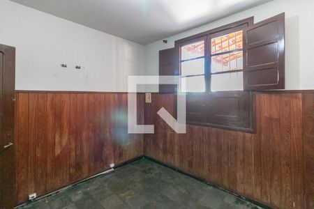 Sala de casa para alugar com 2 quartos, 65m² em Madre Gertrudes, Belo Horizonte