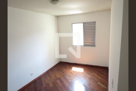 Quarto 2 de apartamento para alugar com 2 quartos, 62m² em Jardim Marilu, São Paulo