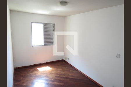 Quarto 2 de apartamento para alugar com 2 quartos, 62m² em Jardim Marilu, São Paulo