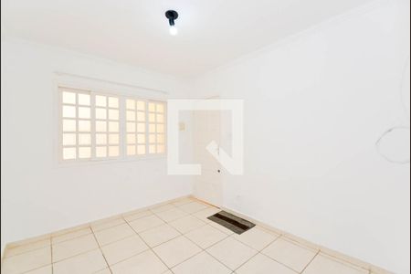 Sala de casa à venda com 2 quartos, 176m² em Vila Rosalia, Guarulhos