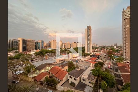 Vista de apartamento à venda com 2 quartos, 69m² em Brooklin Paulista, São Paulo