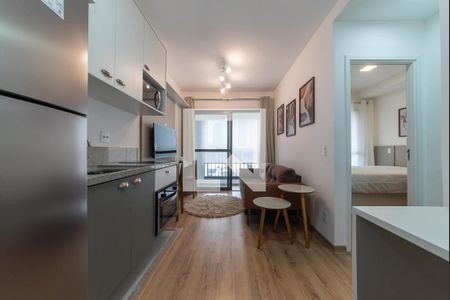 Sala com Cozinha Integrada de apartamento para alugar com 1 quarto, 33m² em Ipiranga, São Paulo