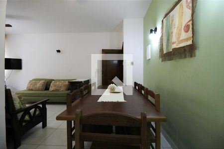 Sala de apartamento para alugar com 2 quartos, 55m² em Jardim Belmar, Guarujá