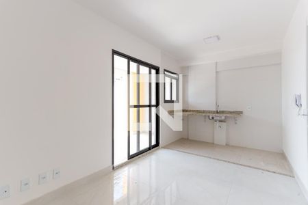 Sala e Cozinha de apartamento para alugar com 2 quartos, 45m² em Vila Maria Alta, São Paulo