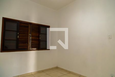 Casa à venda com 100m², 2 quartos e 4 vagas Casa à venda com 100m², 2 quartos e 4 vagasQuarto 2