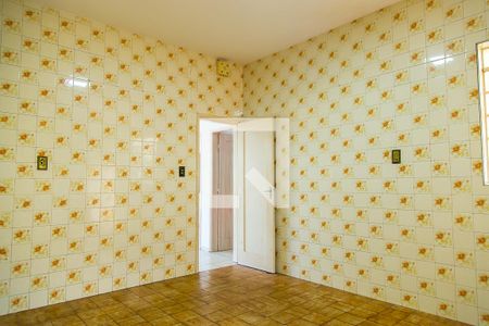 Casa à venda com 100m², 2 quartos e 4 vagas Casa à venda com 100m², 2 quartos e 4 vagasCozinha