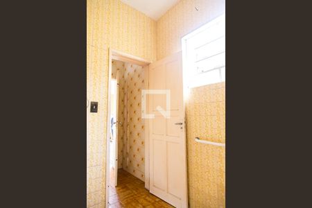 Casa à venda com 100m², 2 quartos e 4 vagas Casa à venda com 100m², 2 quartos e 4 vagasBanheiro