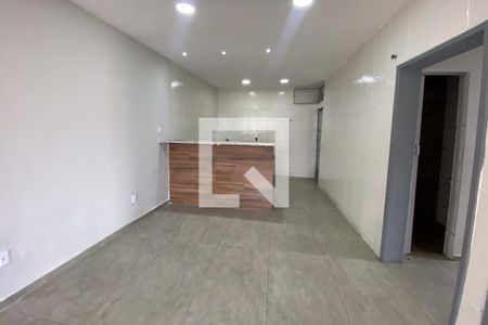 Sala de casa para alugar com 3 quartos, 200m² em Jardim Gramacho, Duque de Caxias