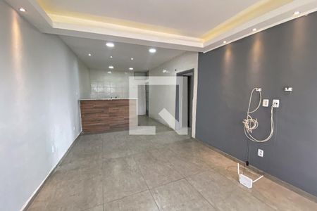 Sala de casa para alugar com 3 quartos, 200m² em Jardim Gramacho, Duque de Caxias