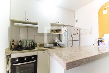 Sala/Cozinha de apartamento para alugar com 1 quarto, 24m² em Vila Campanela, São Paulo