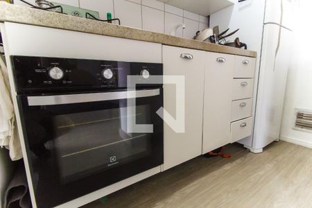 Sala/Cozinha de apartamento para alugar com 1 quarto, 24m² em Vila Campanela, São Paulo