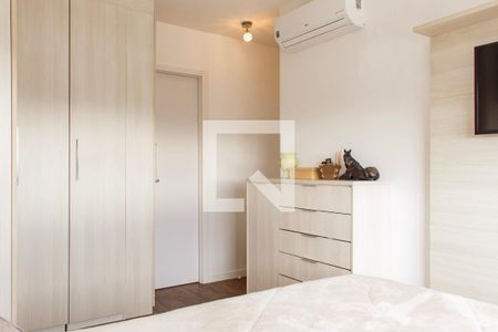 Suite de apartamento à venda com 2 quartos, 60m² em Glória, Porto Alegre