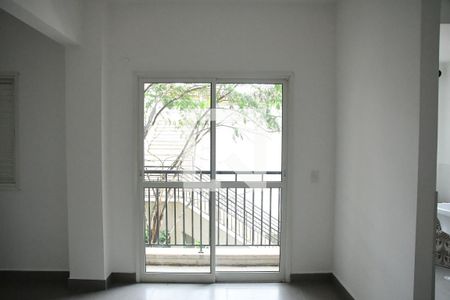 Sala de apartamento para alugar com 2 quartos, 77m² em Granja Viana, Cotia