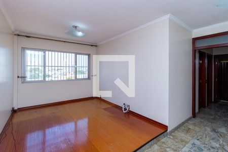 Sala de Estar de apartamento à venda com 2 quartos, 72m² em Vila Claudia, São Paulo