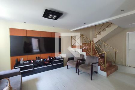 Sala de casa de condomínio à venda com 5 quartos, 200m² em Taquara, Rio de Janeiro